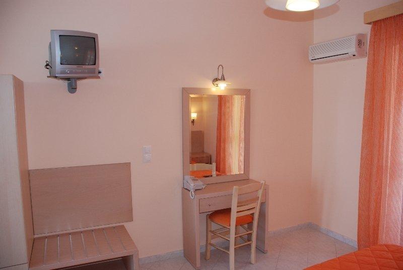 Oniro Studios Zakynthos Island Extérieur photo